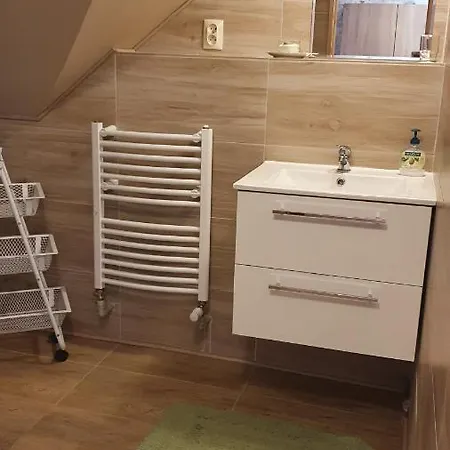 Ubytování v soukromí Gosciniec Jawor *