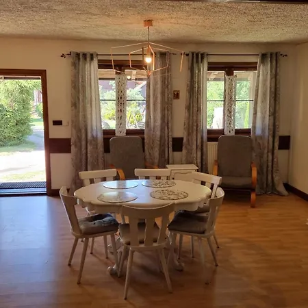 Gosciniec Jawor Habitación en casa particular